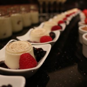 Lire la suite à propos de l’article Panna Cotta à l’amande : le dessert sans gluten de Chérichou